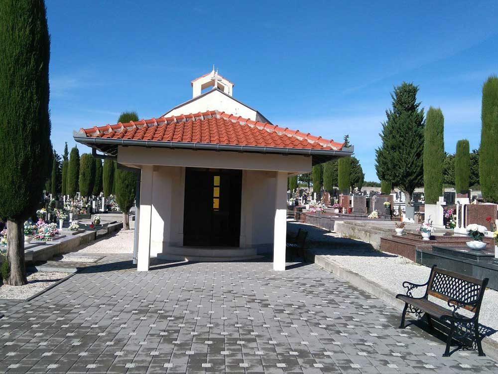 Gradsko groblje Belafuža