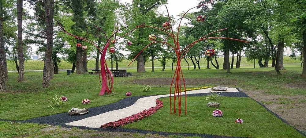 Floraart 2017 instalacija stabla nade