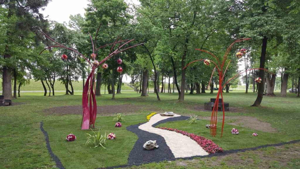 Floraart 2017 instalacija stabla nade